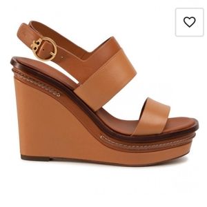 Authentic Tory Burch New w/box gorgeous wedges size 8